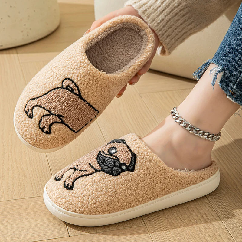 Chaussons Animaux <br> Chien Carlin