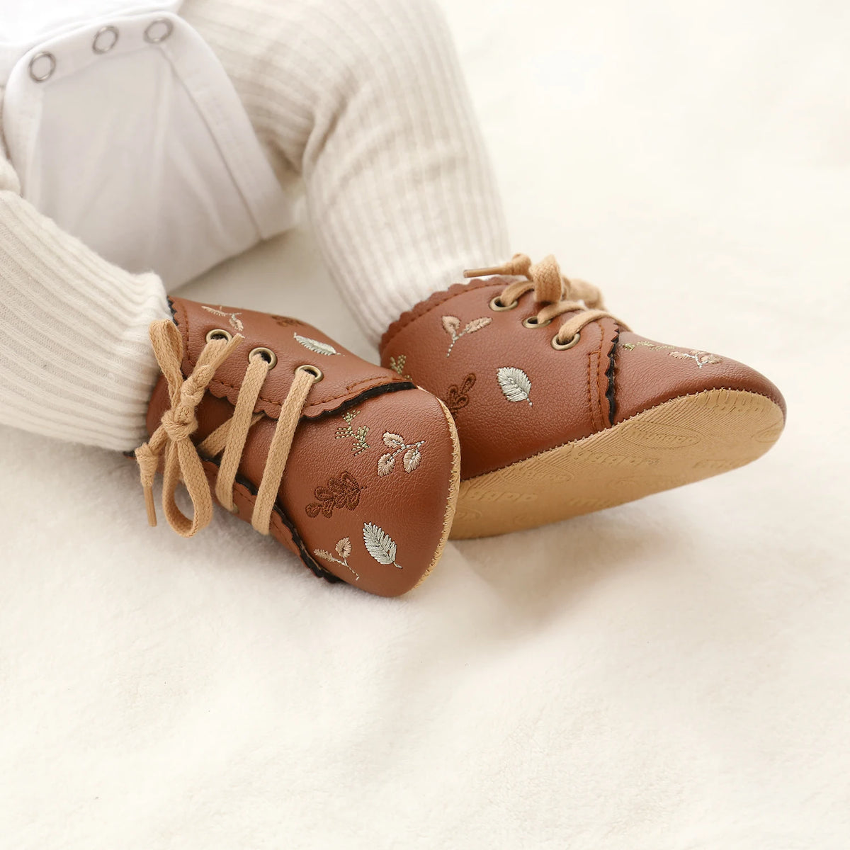 Chaussons Enfant <br> Sandales Bébé Élégante