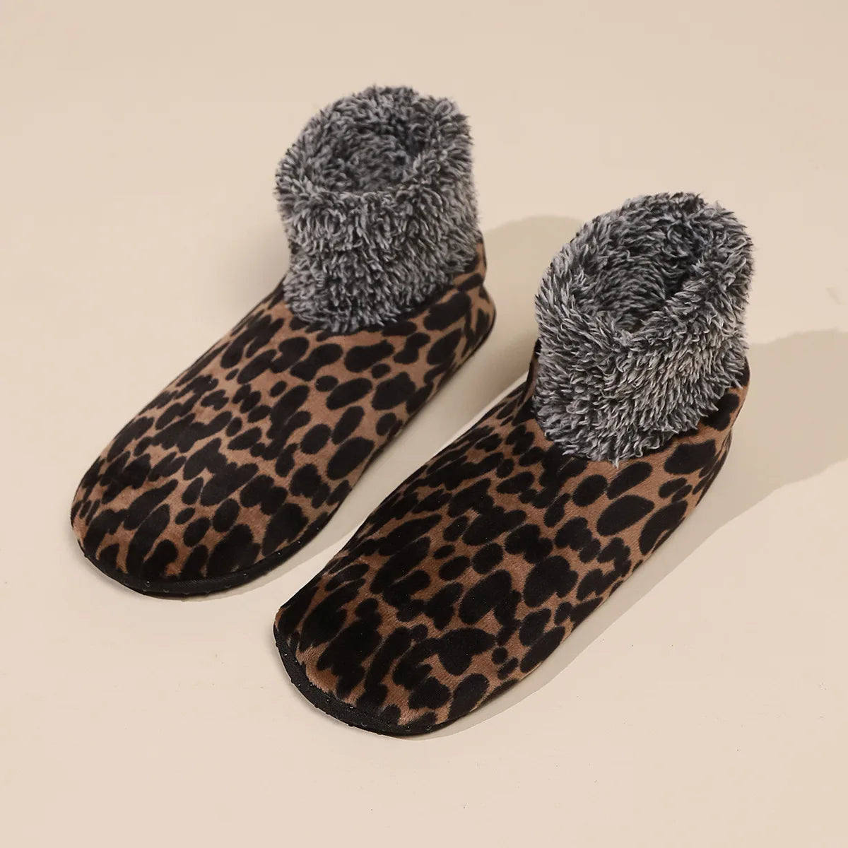 Chaussons chaussettes <br> Léopard Polaire