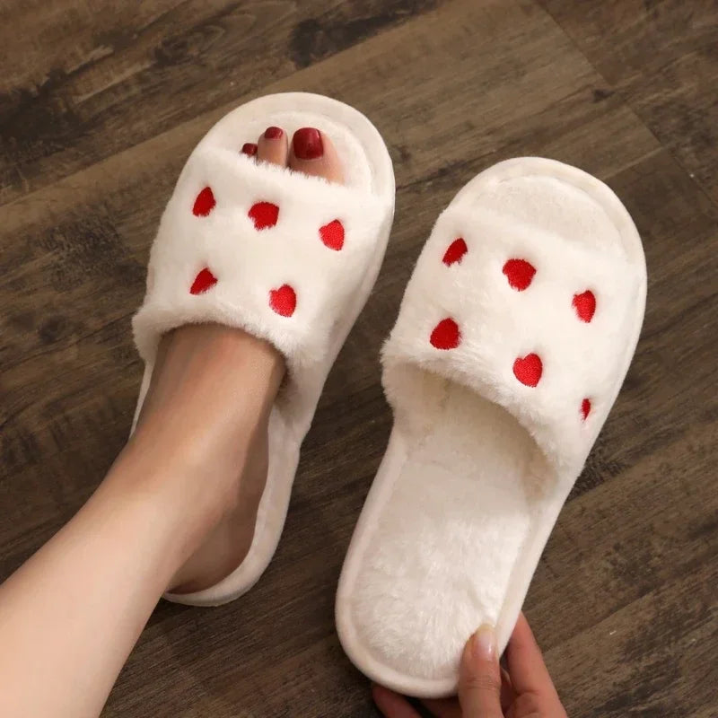 Chaussons Femme <br> Chaussons Cœurs en Fourrure Doux