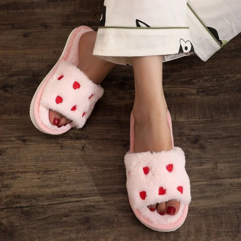 Chaussons Femme <br> Chaussons Cœurs en Fourrure Doux