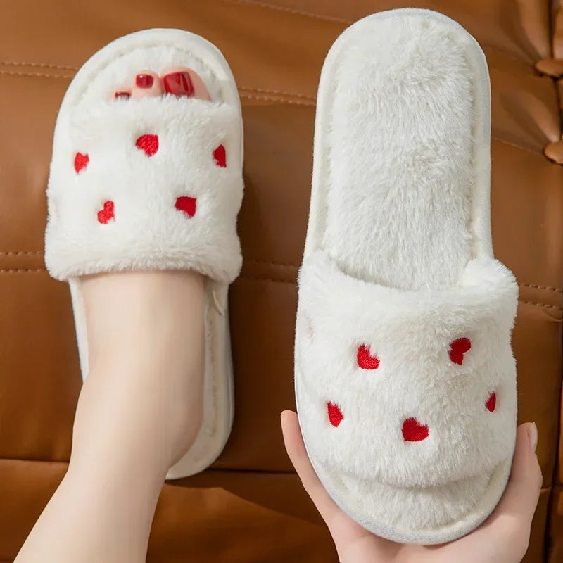 Chaussons Femme <br> Chaussons Cœurs en Fourrure Doux