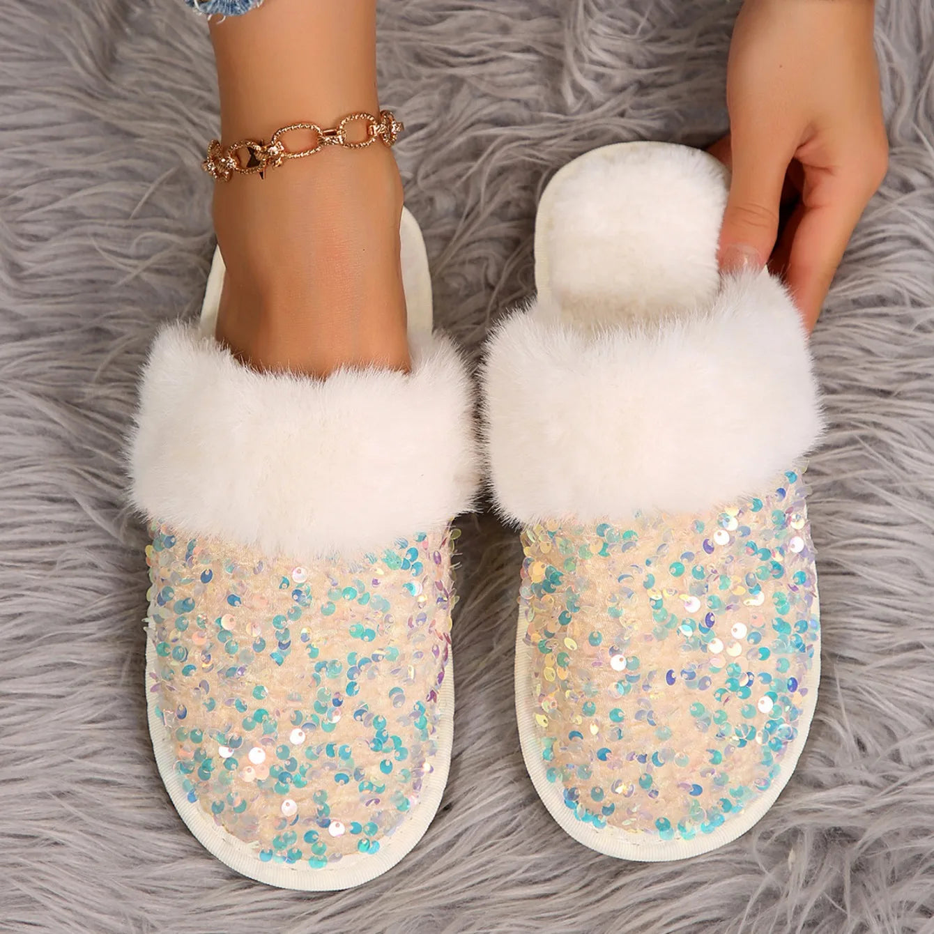 Chaussons Femme <br> Chic Fourrure et Strass