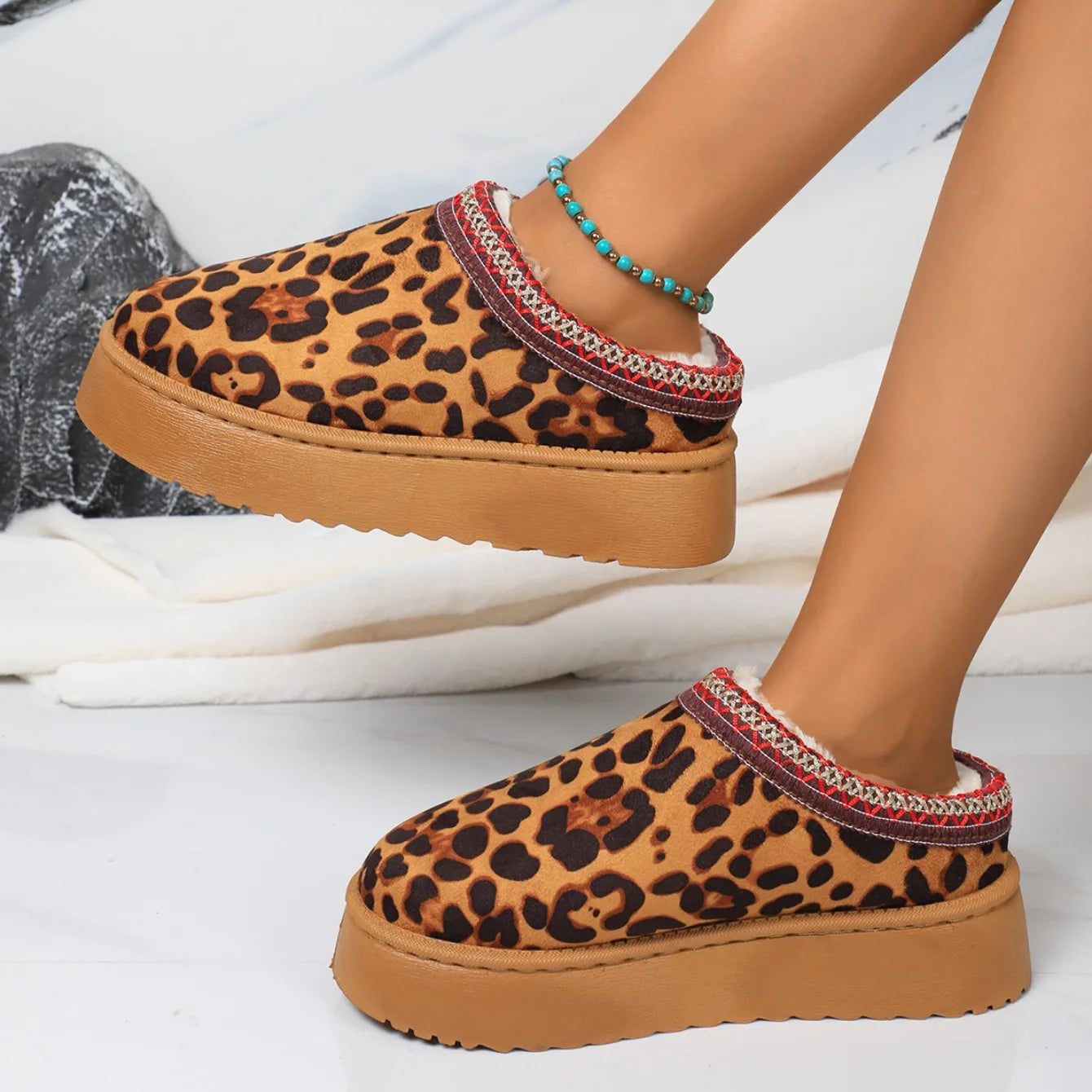 Chaussons Femme <br> Léopard à Plateforme