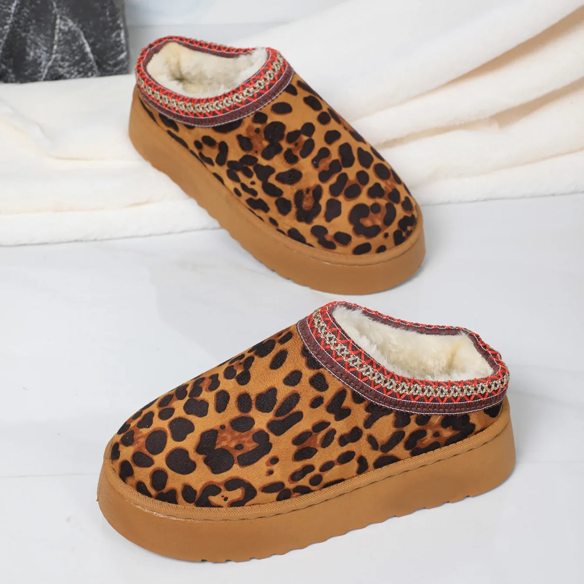 Chaussons Femme <br> Léopard à Plateforme