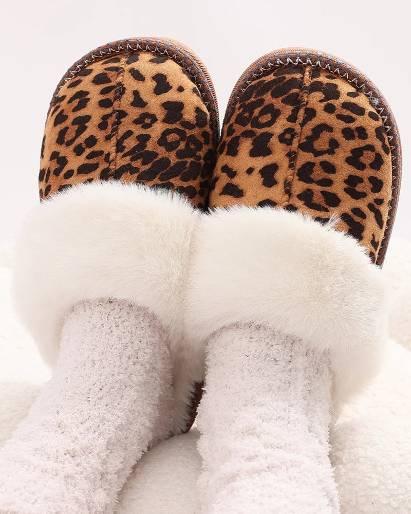 Chaussons Femme <br> Léopard and co