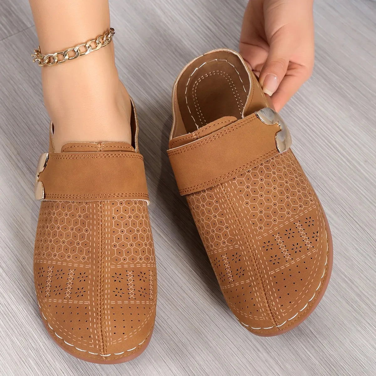 Chaussons Femme <br> Mules Confort