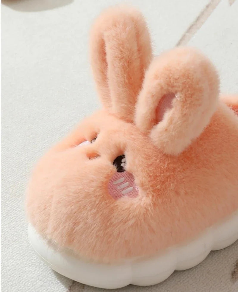 Chaussons Femme <br> Oreilles de Lapin en Fourrure