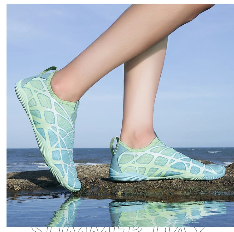 Chaussons <br> Aquatique Léger et Résistant
