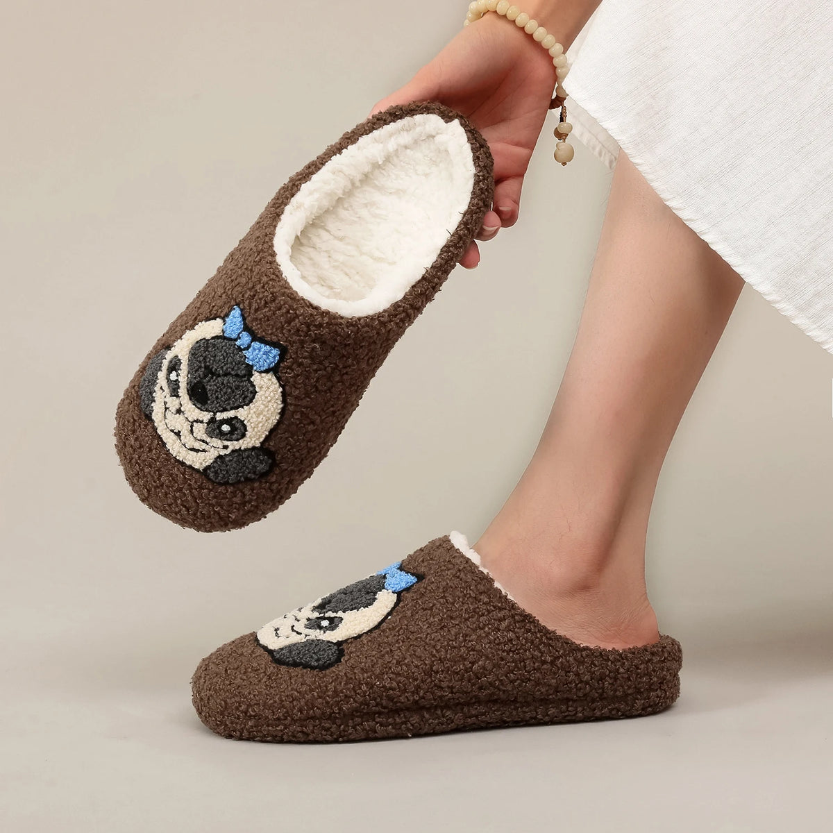 Chaussons <br> Motif Carlin