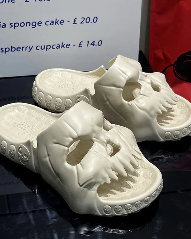 Chaussons <br> Tête de Mort