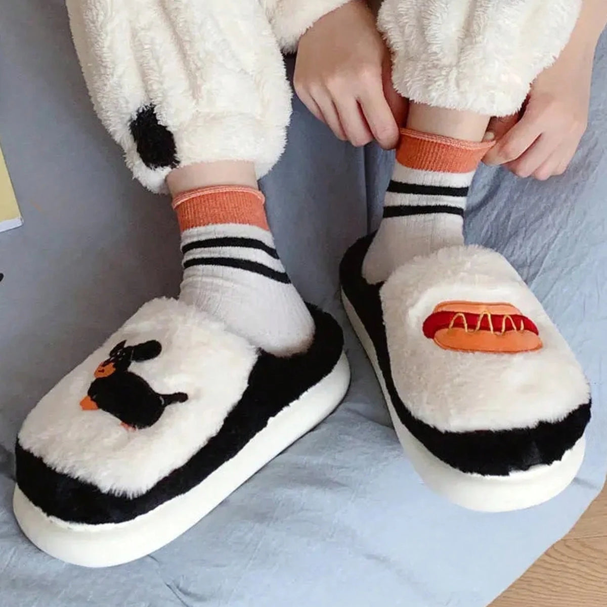 Chaussons <br> Teckel Humouristique