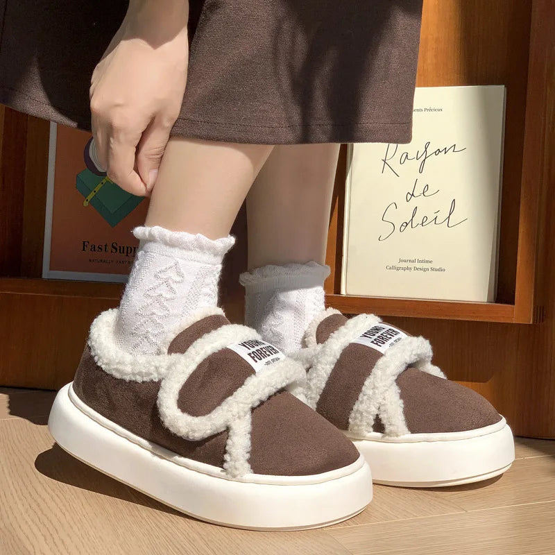 Chaussons femme <br> Young forever