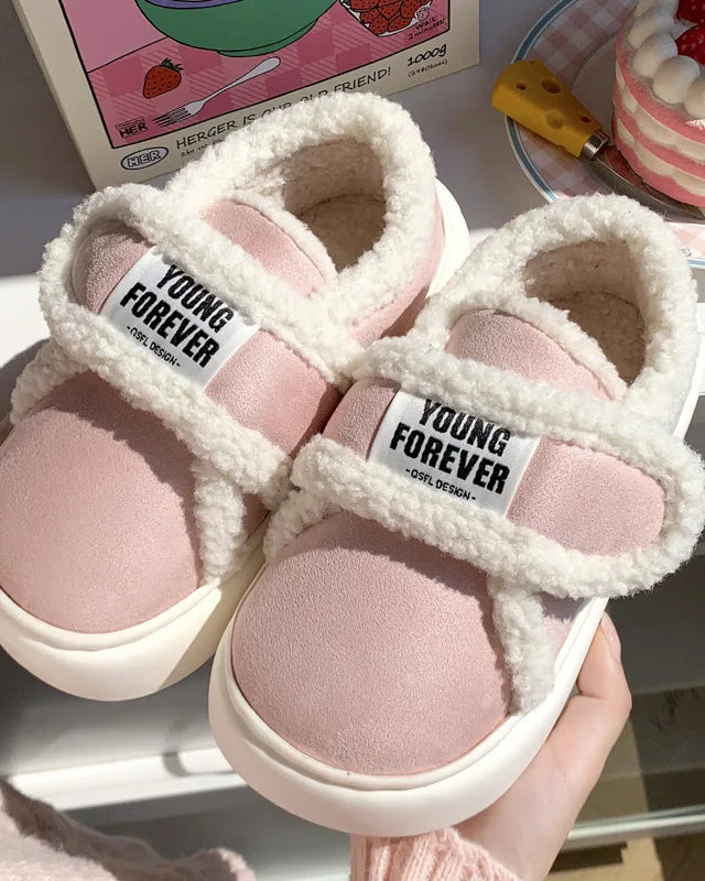 Chaussons femme <br> Young forever
