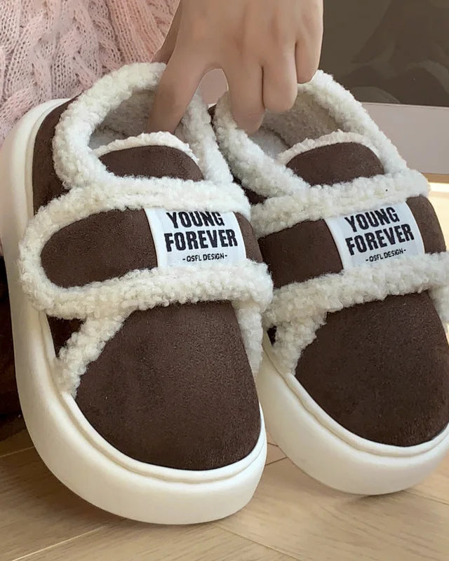 Chaussons femme <br> Young forever
