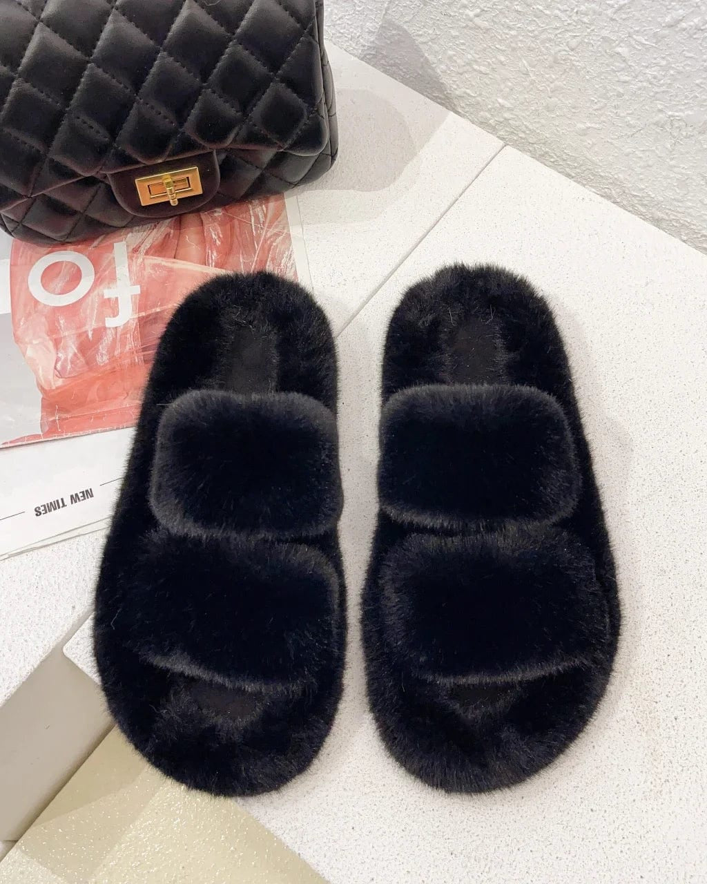 Chaussons pour Femme | Fourrés Noir / 39