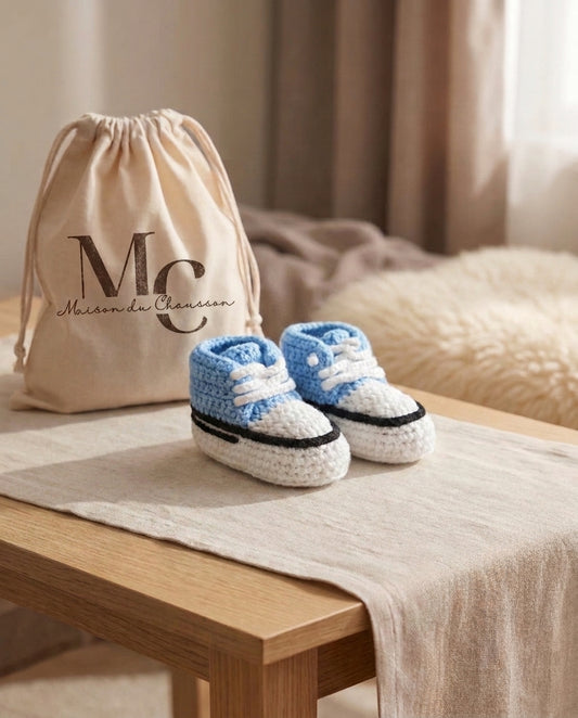 Chaussons <br> bébé en tricot
