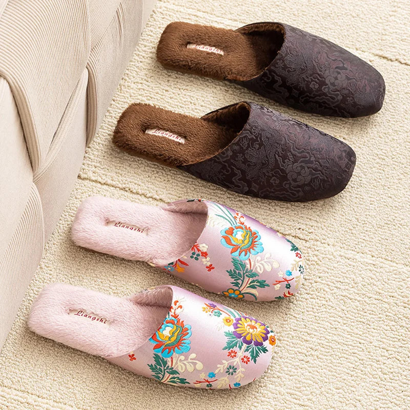 Chaussons <br> Style chinois en soie