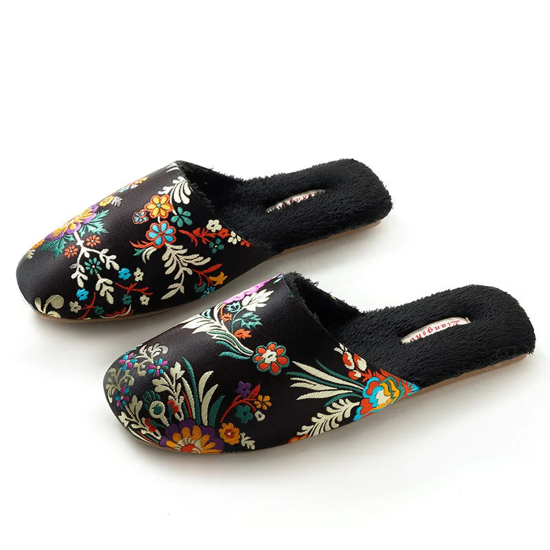 Chaussons <br> Style chinois en soie
