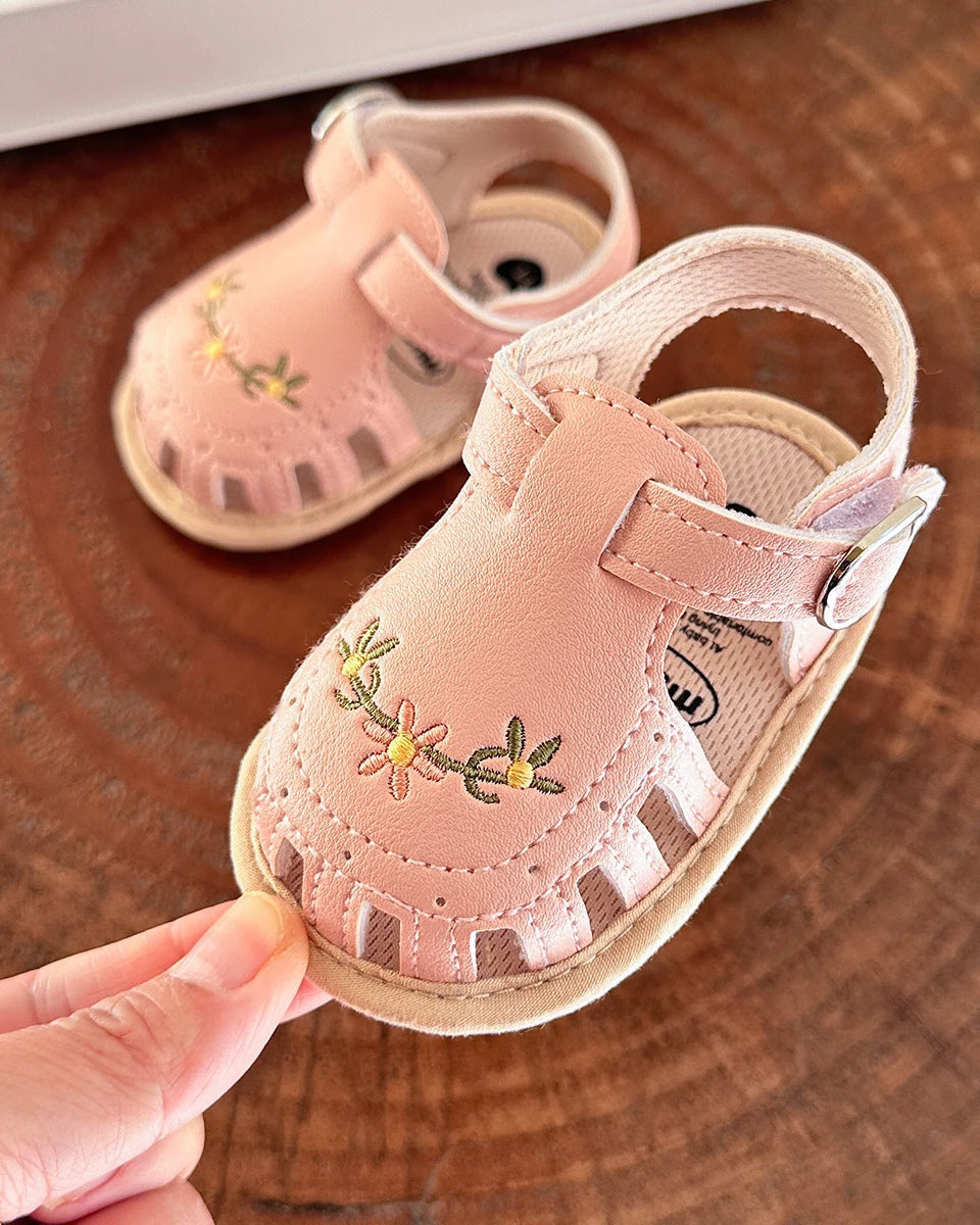 Chaussons Enfant <br> Sandales Bébé Élégante