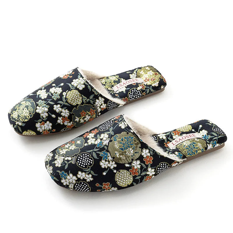 Chaussons <br> Style chinois en soie