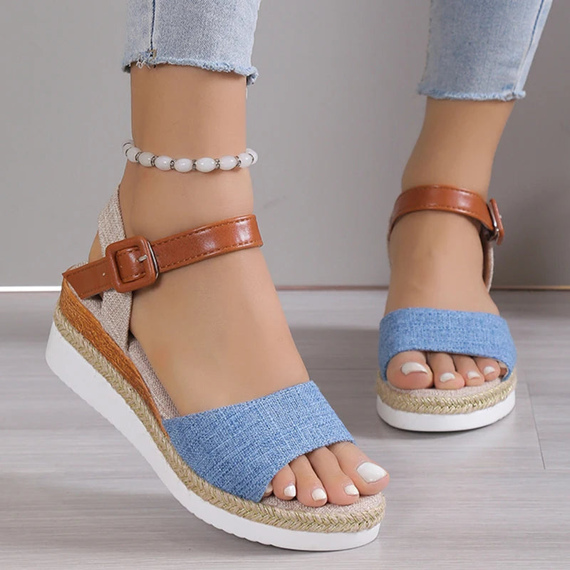 Sandales Femme <br> Petite Plateforme