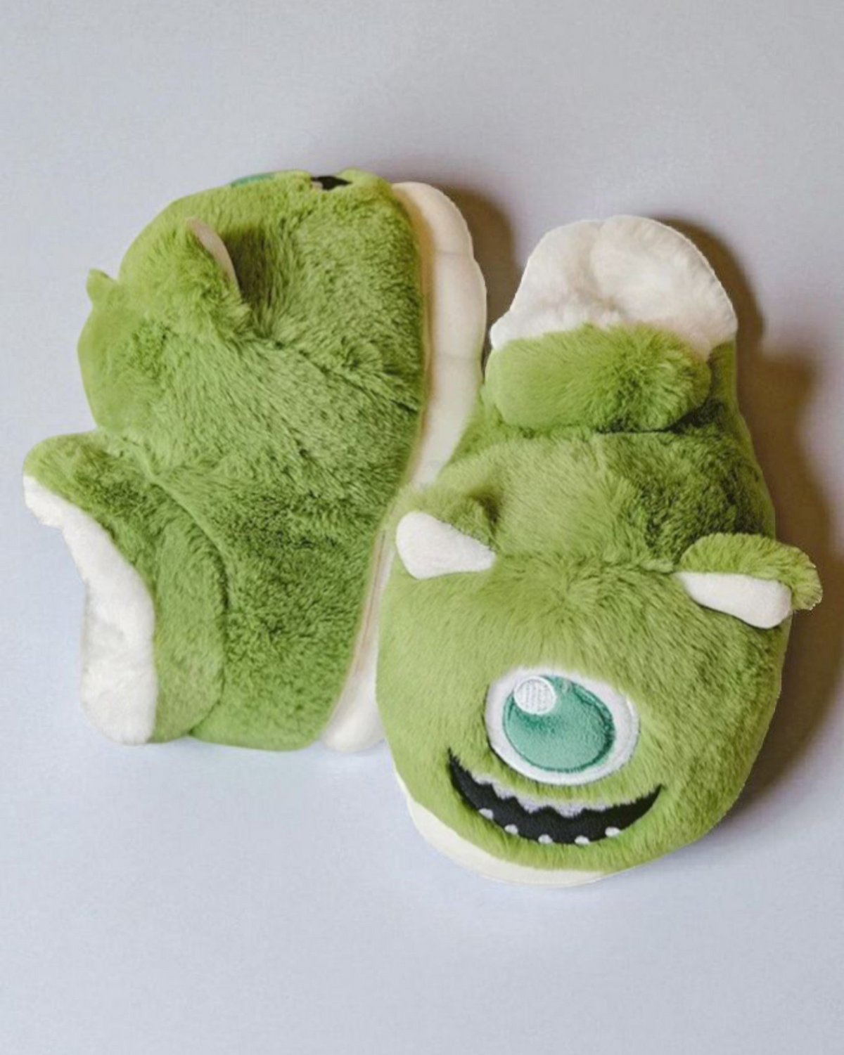 Chaussons <br> Monstre et compagnie dessin animé